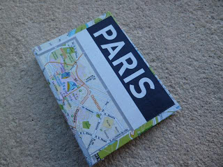 Paris ticket books